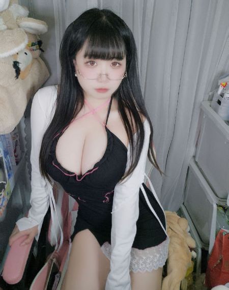 眼镜妹电影免费观看完整版_BD韩语影视在线观看