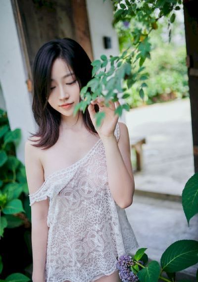 学长撕开我的乳罩慢慢揉捏电影_1080神马在线观看