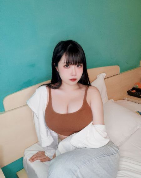 八戒褐色_高清电影大全在线