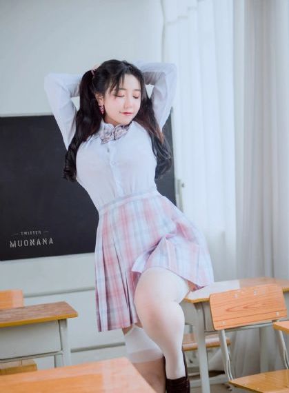 1976农场主三个女儿第二集_720高清迅雷在线观看