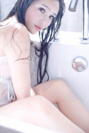 色哺乳xxxxhd牛奶电影_高清完整版观看
