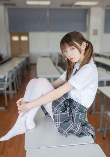 搜索电影免费播放完整版_DVD免费观看