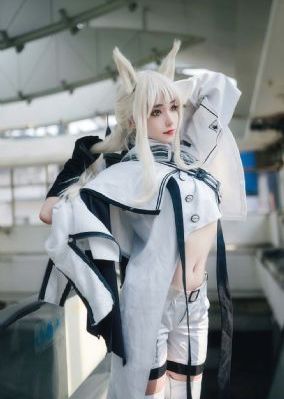 裸体宫女跪侍皇上h_1080P电影免费在线